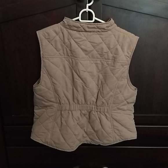 Beige, quilted vest - Picture 3 of 3